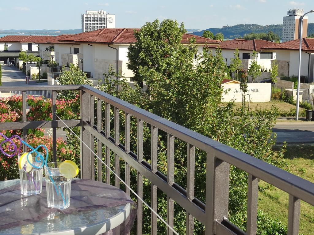 Albizia Apartments Balatonfüred Exteriör bild