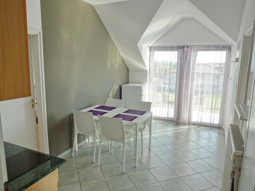 Albizia Apartments Balatonfüred Exteriör bild