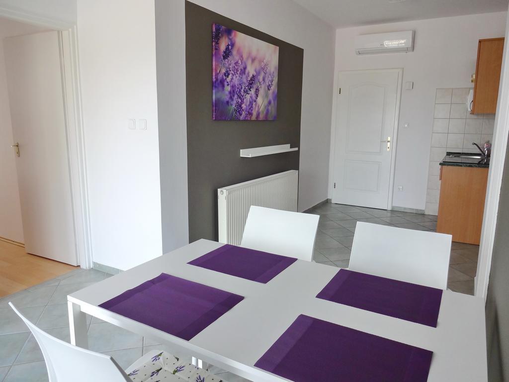 Albizia Apartments Balatonfüred Exteriör bild